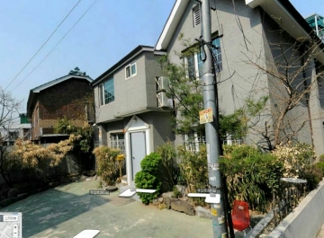 Huam-dong Single House