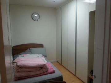 Hap-dong Efficency Apartment