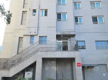 Bugahyeon-dong Apartment (High-Rise)